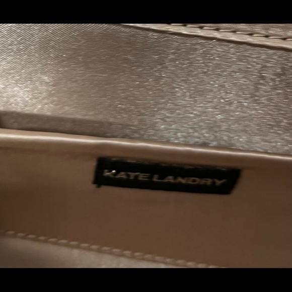 Nice little  pink shimmer evening bag. - Picture 4 of 5